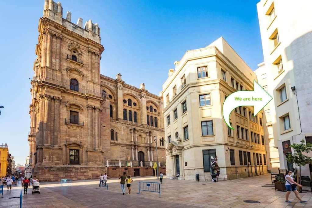 Gran apartamento junto a Catedral MálagaSimple Exterior foto